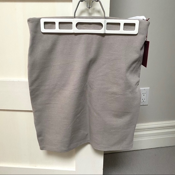 Sunday Best Primrose Skirt - Picture 2 of 3